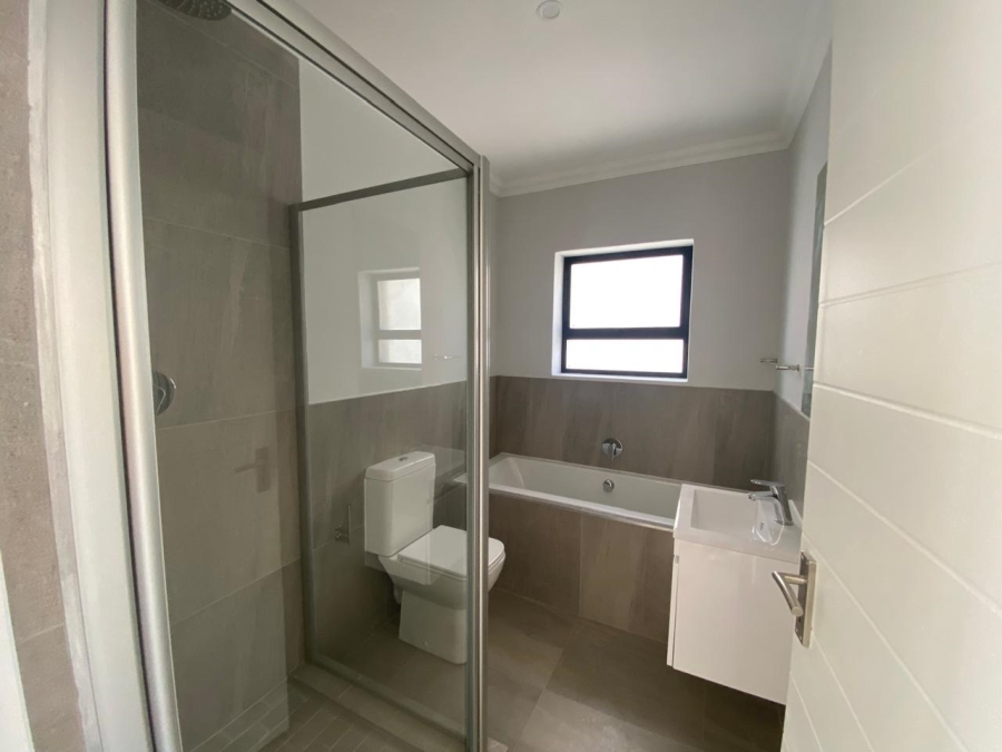 2 Bedroom Property for Sale in Table View Western Cape